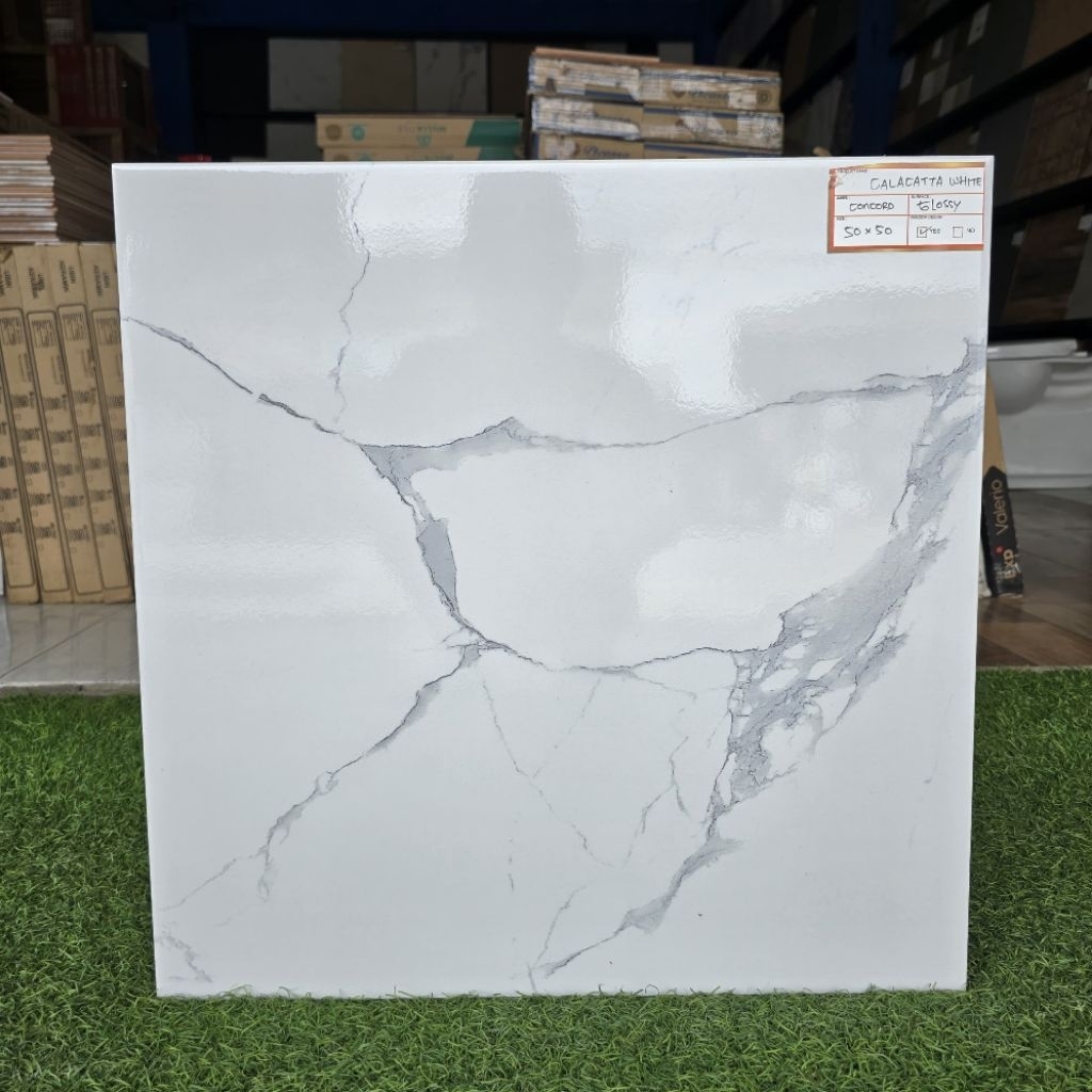 KERAMIK LANTAI 50X50 CALACATTA WHITE | GLOSSY | CONCORD