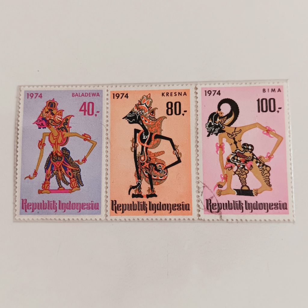 

(AB) Perangko Indonesia 1974 Wayang Set Lengkap 3 pcs Mint & Used