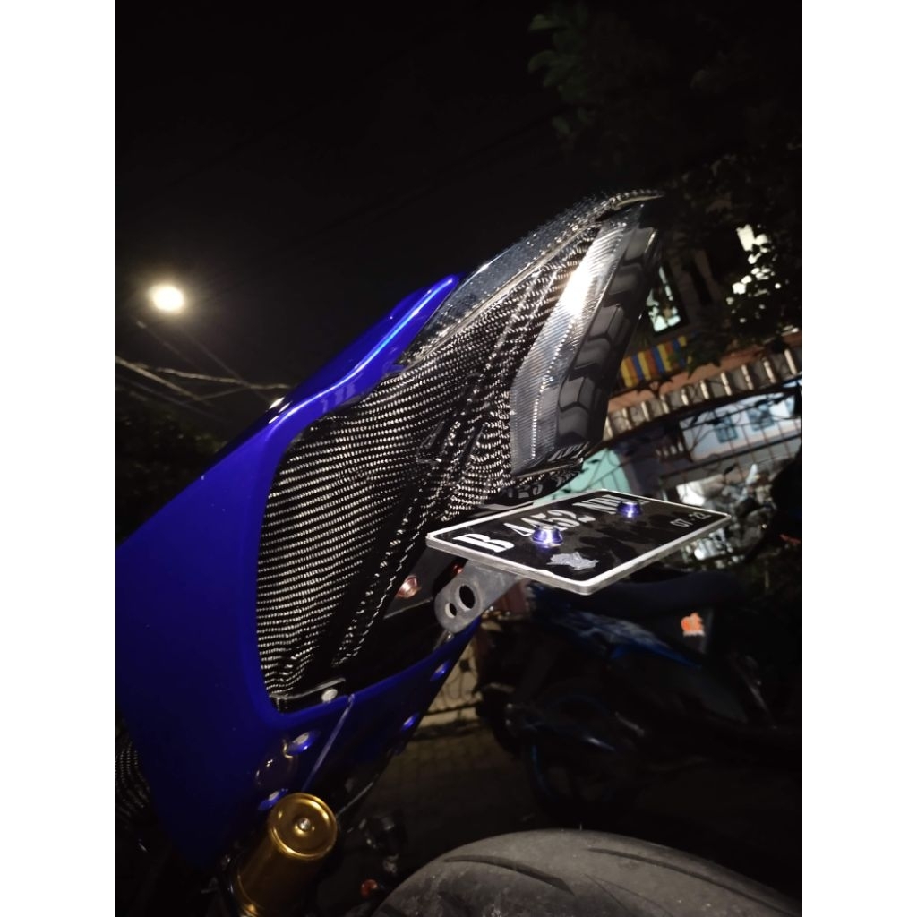 Undertail carbon kevlar R15 V3