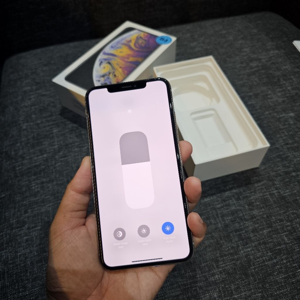 XS MAX 64GB SILVEL SECOND RESMI