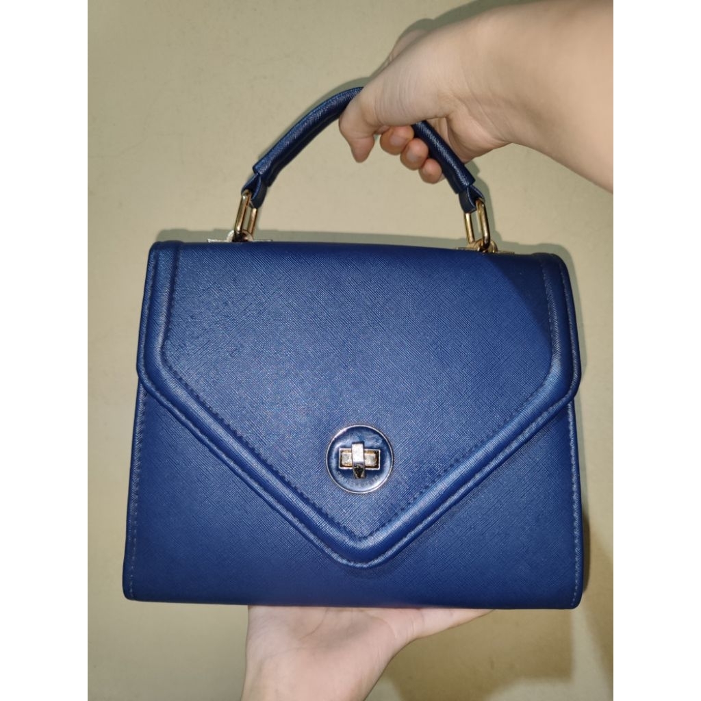 preloved tas warna navy