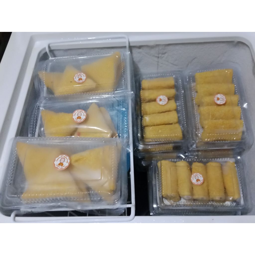 

risol rougut sayur dan ayam