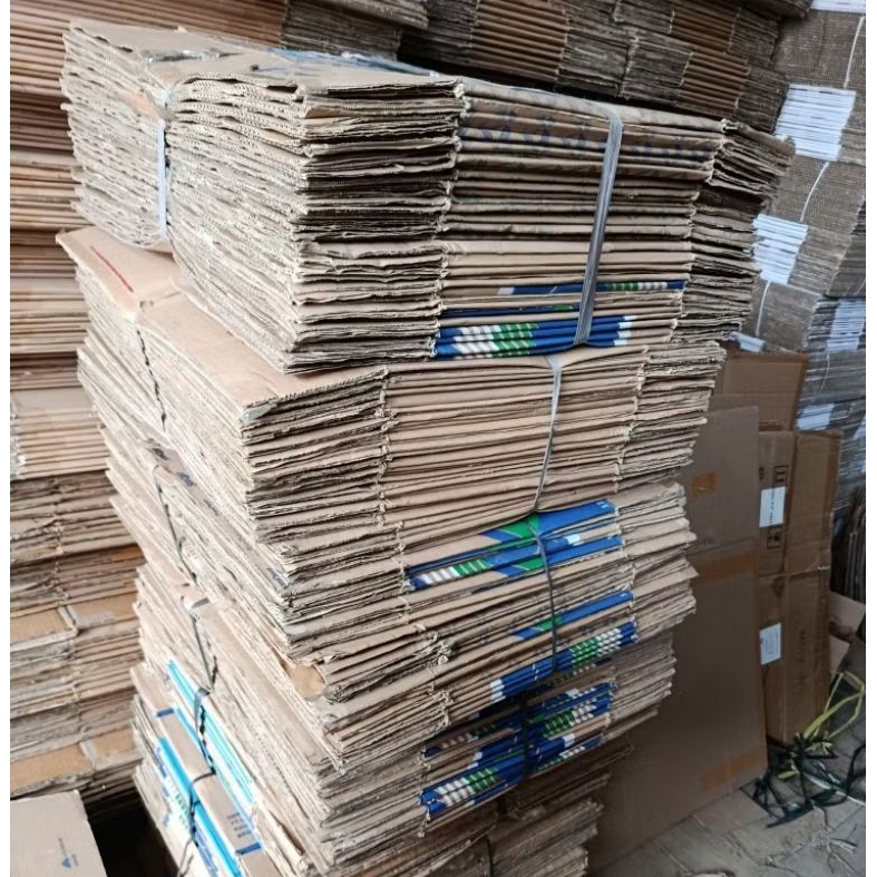 

Kardus Packing Ukuran 1500 ml dan 600 ml isi 25-50 pcs Dus Packing Packaging Pindahan