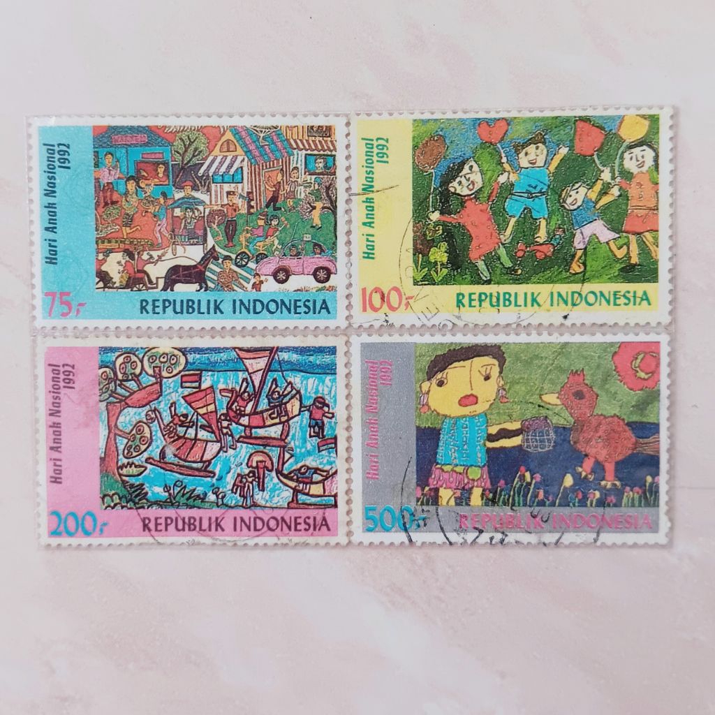 

(OG) Perangko Indonesia 1992 Hari Anak Nasional Set Lengkap 4 pcs Used