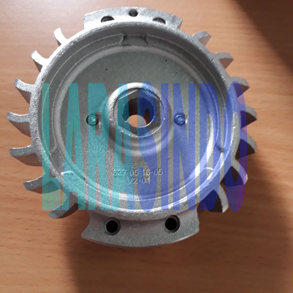 Flywheel Chainsaw Maestro 9000