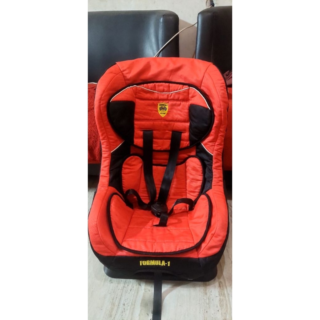 kursi formula 1 anak anak dimobil