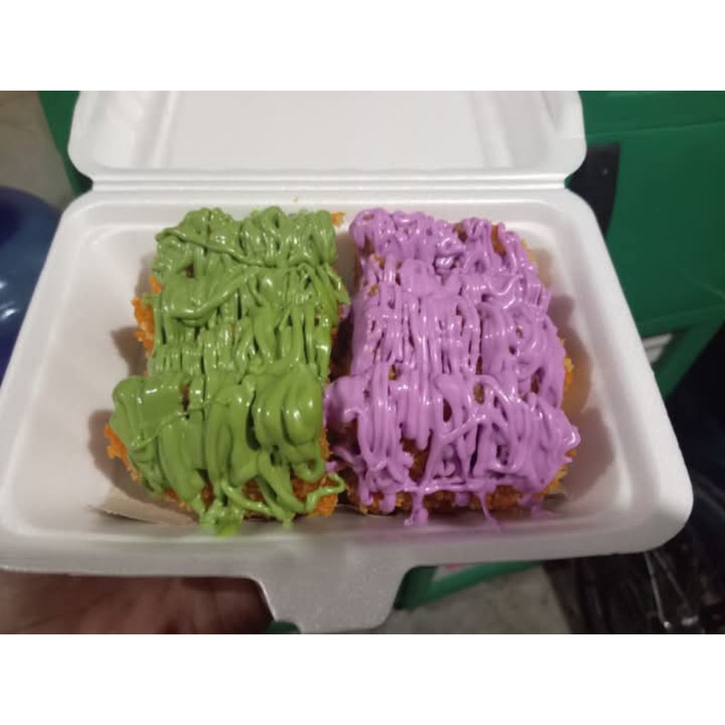 

pisang crispy toping macha tark
