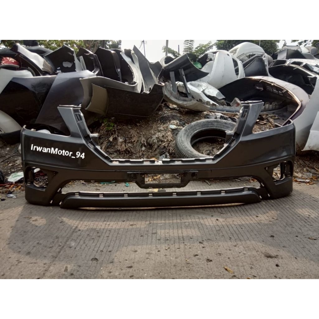 Bumper Bemper depan Innova Tahun 2015