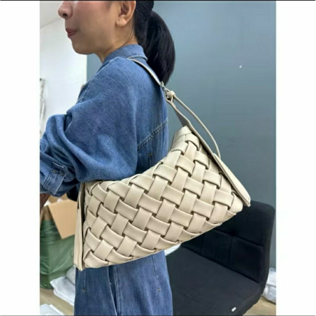 DUBLIN bag by madelyn bags