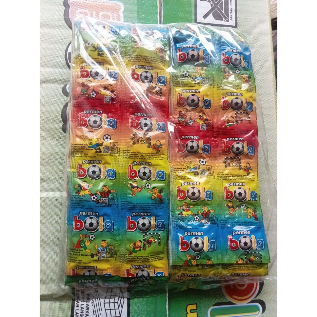 

1pack(4renceng)permen anora bola