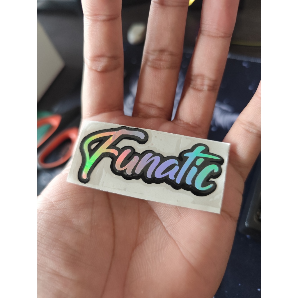 

Sticker Cutting Custom nama timbul 2 warna