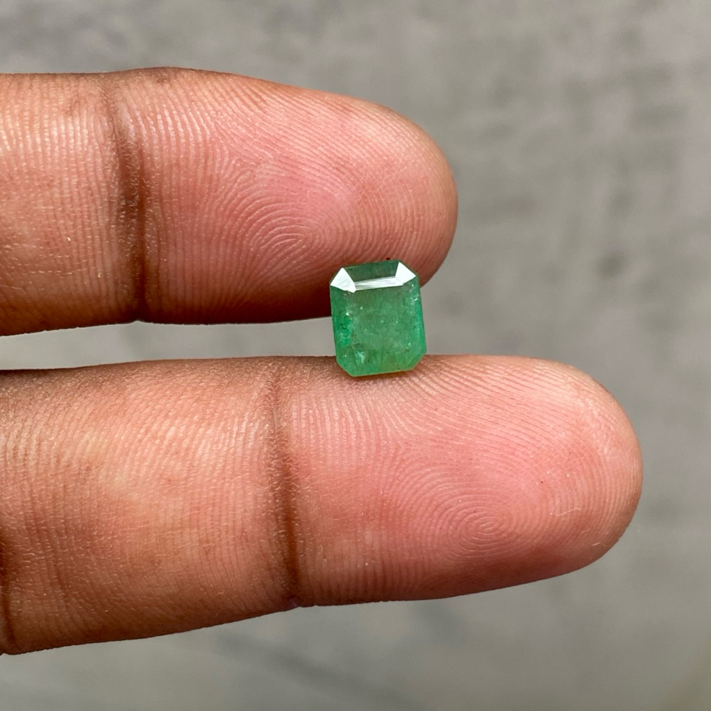 Batu Zamrud Colombia Natural Zambian Emerald Jamrud Dim 8x6.5x4