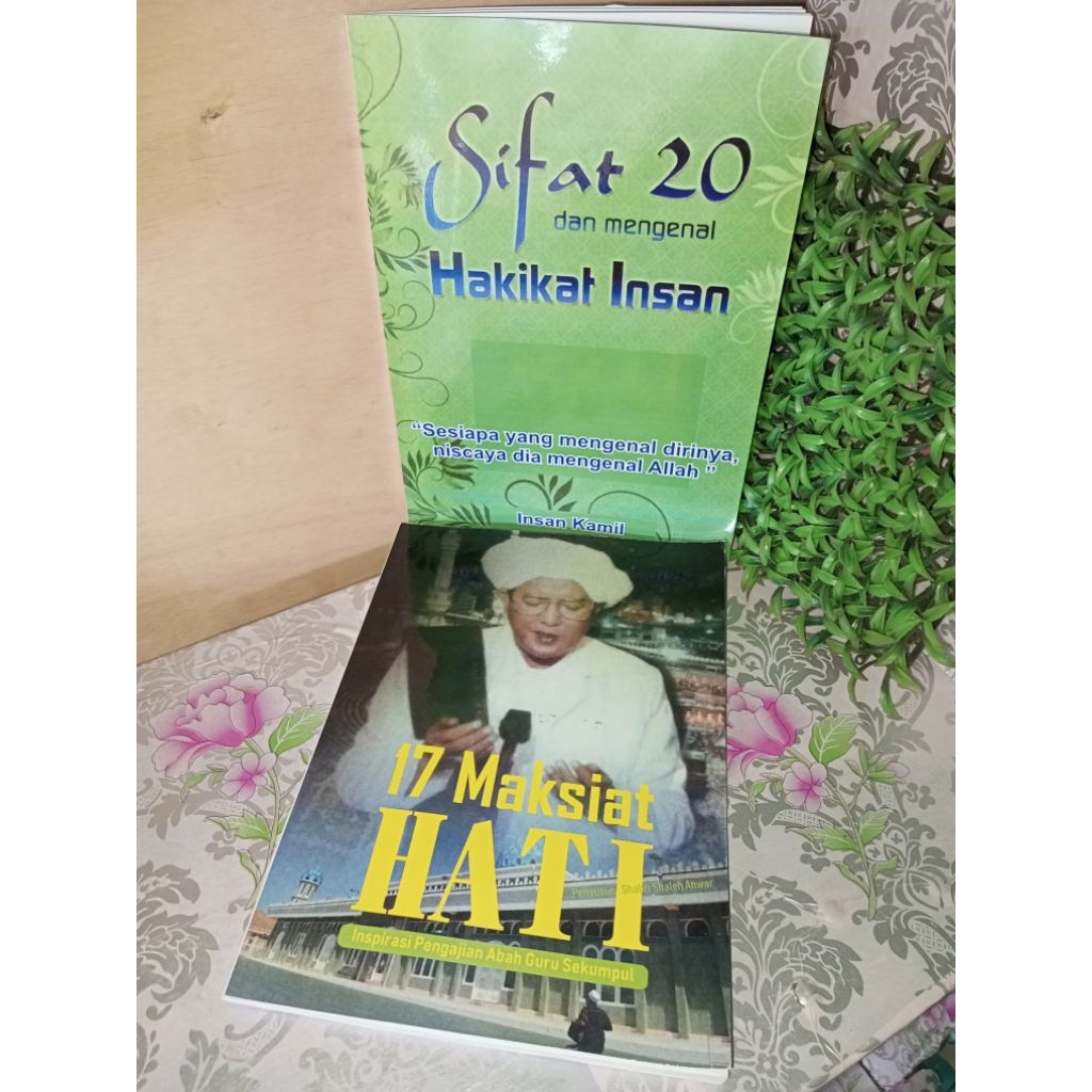 Kitab sifat 20 mengenal hakikat Insan & kitab nasehat Spritual Abah guru sekumpul