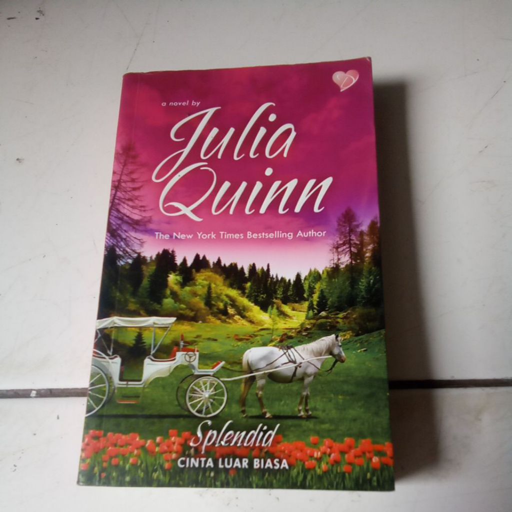 NOVEL JULIA QUINN CINTA LUAR BIASA