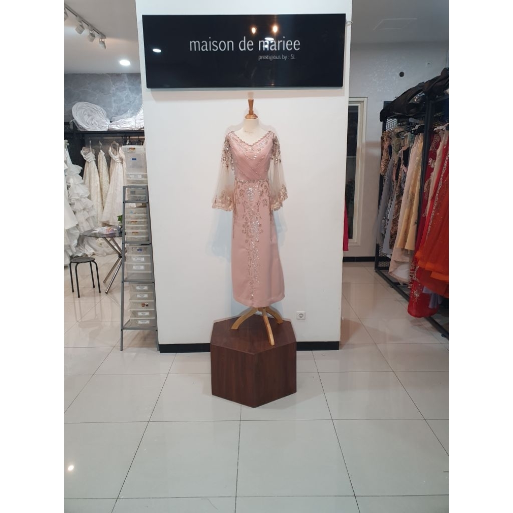 preloved baju gaun pesta mama dress party rosegold Ld 109 Lp 104 Pjg Dri bahu 121