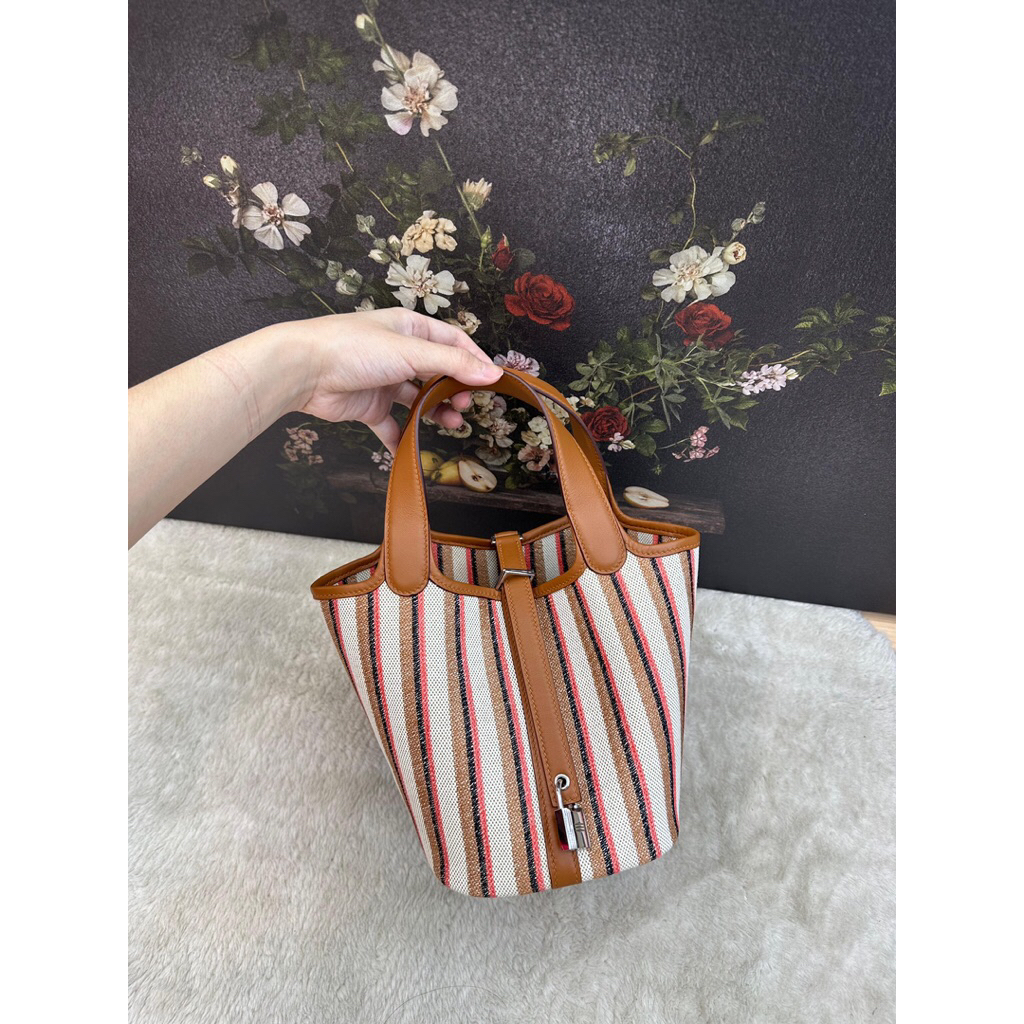 Tas Wanita Picotin Lock 18 swift Leather Mix Canvas Full Leather Quality