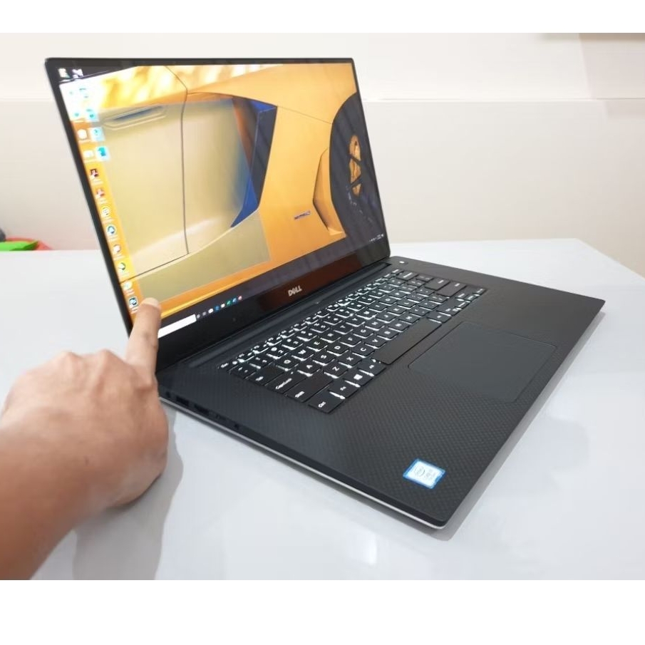 Laptop Dell Precision 5520 Touch Intel Core i7  VGA Nvidia Quadro M1200 15-Inch 4k Resolusi