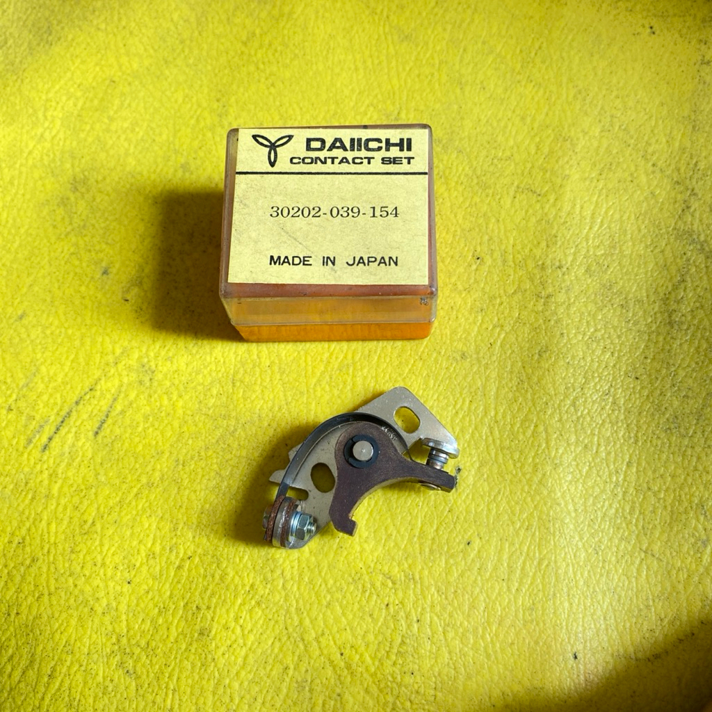 platina Honda C70 C 70 NOS JAPAN