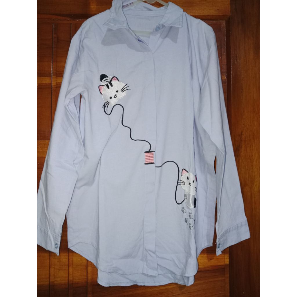 PRELOVED KEMEJA KUCING