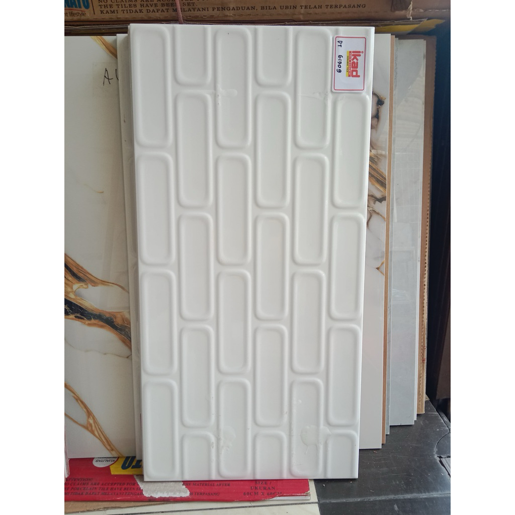 Keramik Dinding Ikad 30x60