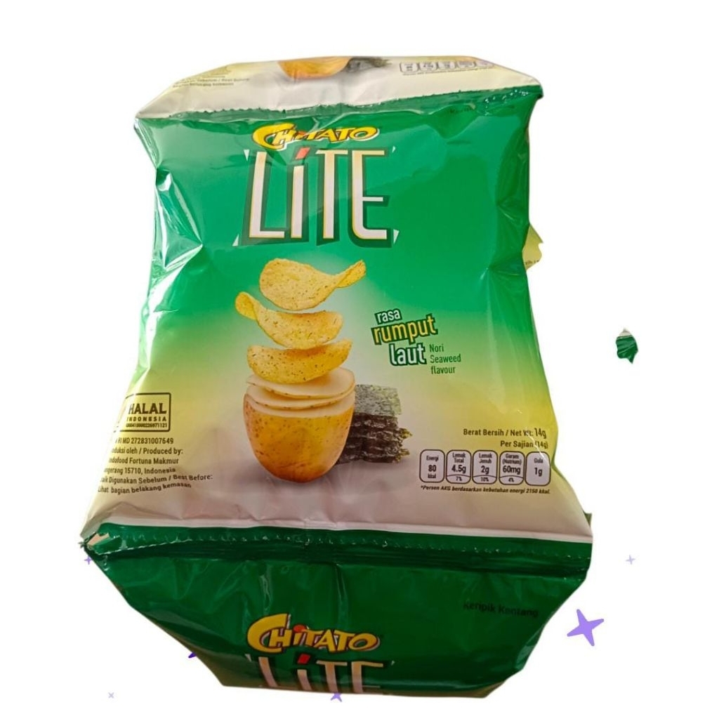 

Snack chitato lite rasa rumput laut nori seaweed flavour 1 renteng isi 10 bungkus @ 14g