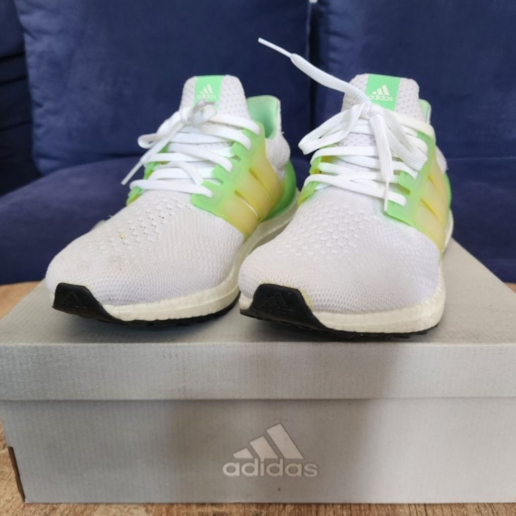 Adidas Ultraboost 5.0 DNA GV8730 Running Shoes Sneakers Original