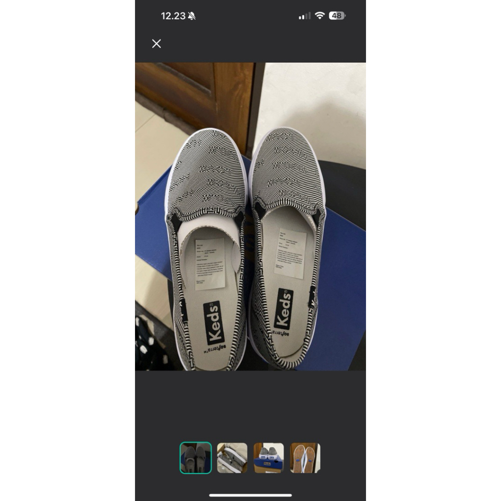 Preloved sepatu keds slip on