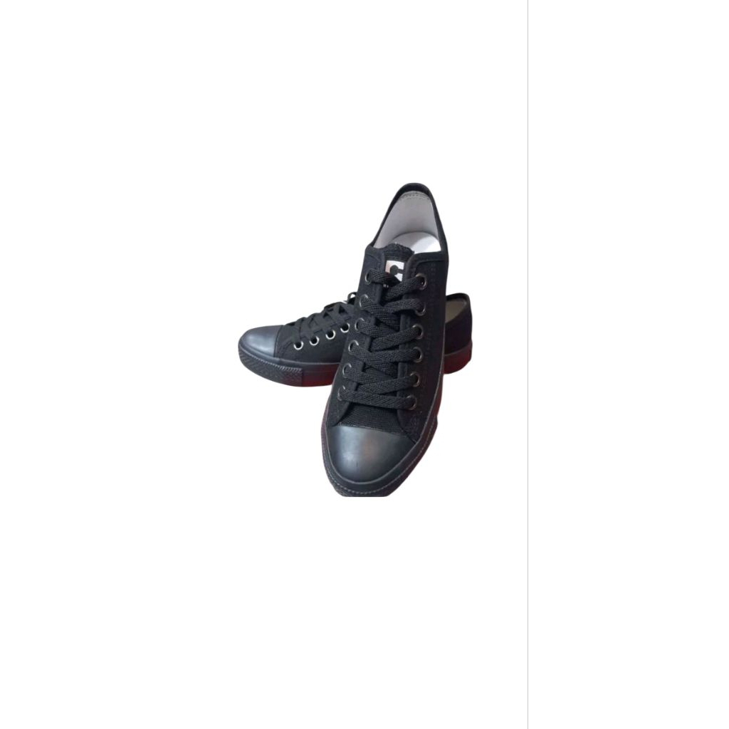 sepatu fullhitam convince