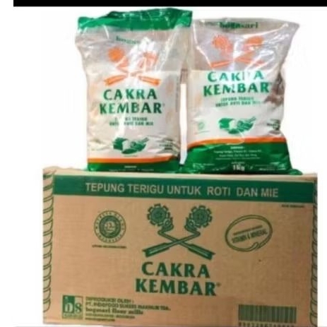 

Tepung terigu Cakra kembar ekonomis Bogasari 1kg