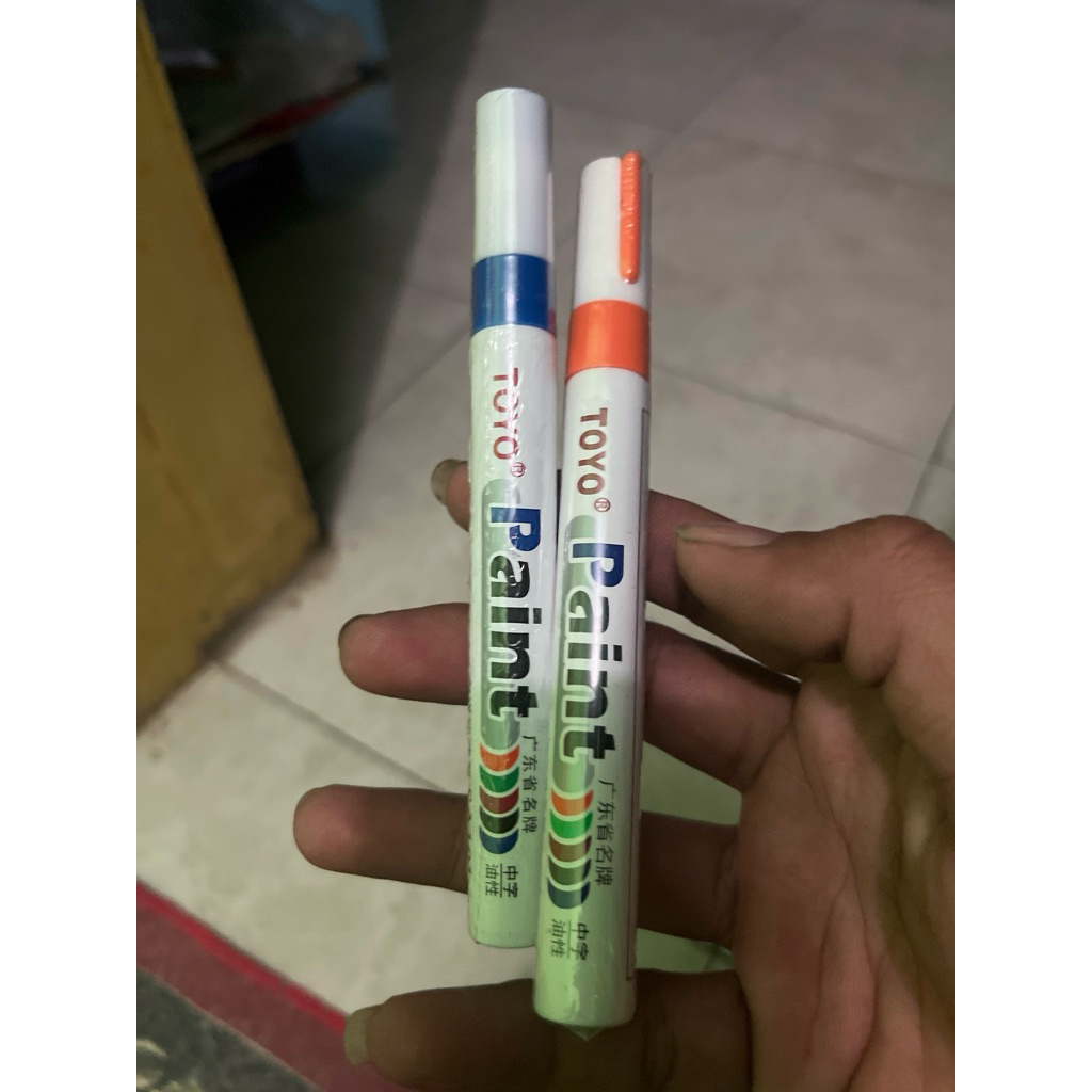 

spidol ban biru oren