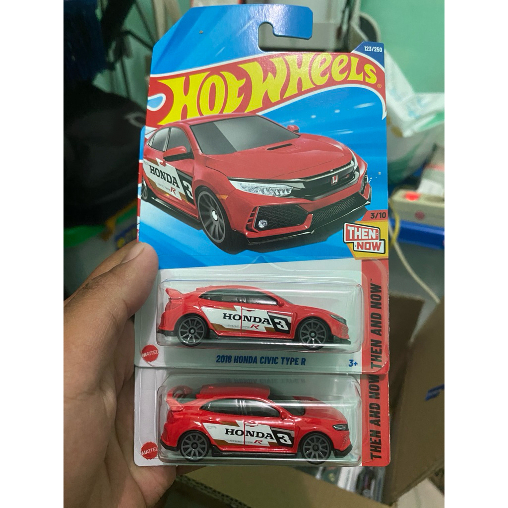 Hot Wheels 2018 CIVIC TYPE R