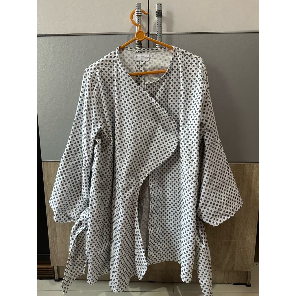 jenna and kaia outer