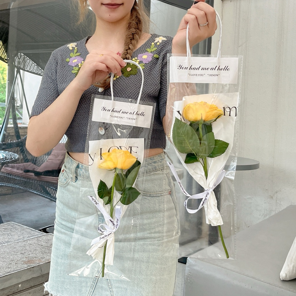 

[1 PACK / 10 PCS] Plastik Buket Bunga You Had Me At Hello | Plastik Handbag Transparan | Plastik Buket Tebal | Hiasan Dekorasi