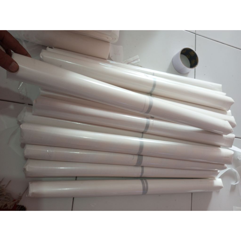 Redy stok kertas layangan  litho printing bayangan 60x60/100 lembar,paking kertas tidak mudah kotor