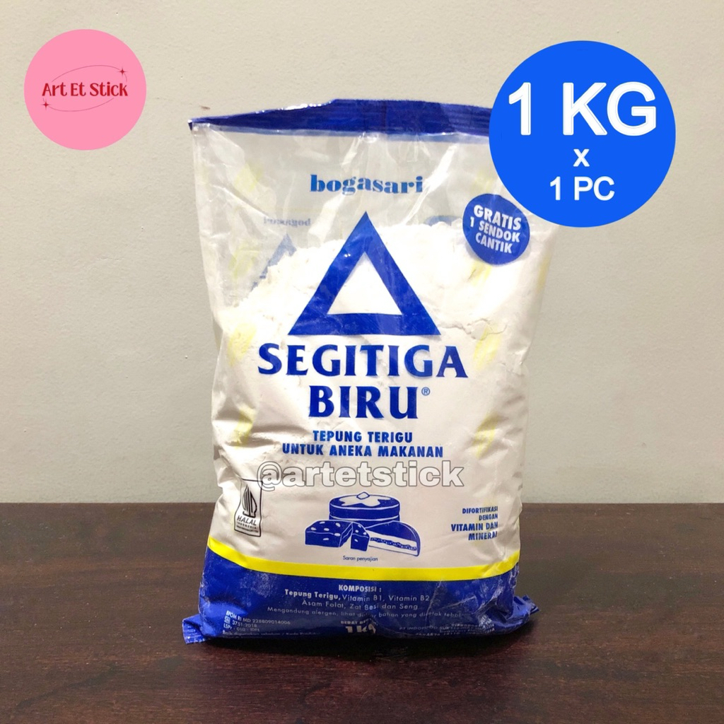

Tepung Terigu Segitiga Biru 1 Kg Ecopack