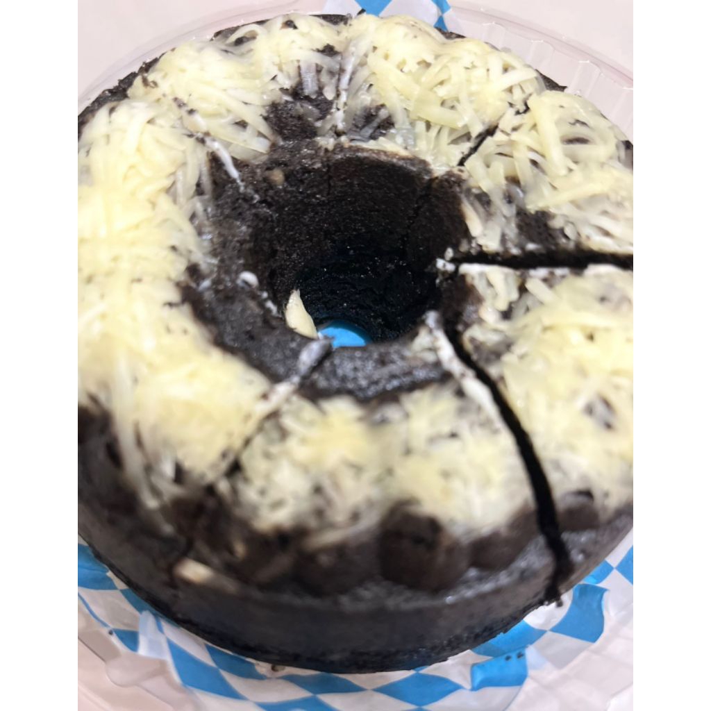 

BOLU KETAN HITAM KEJU LUMER