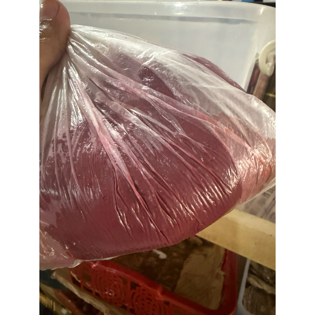 

Terasi colek merah mentah khas Tasik 1/2 kg