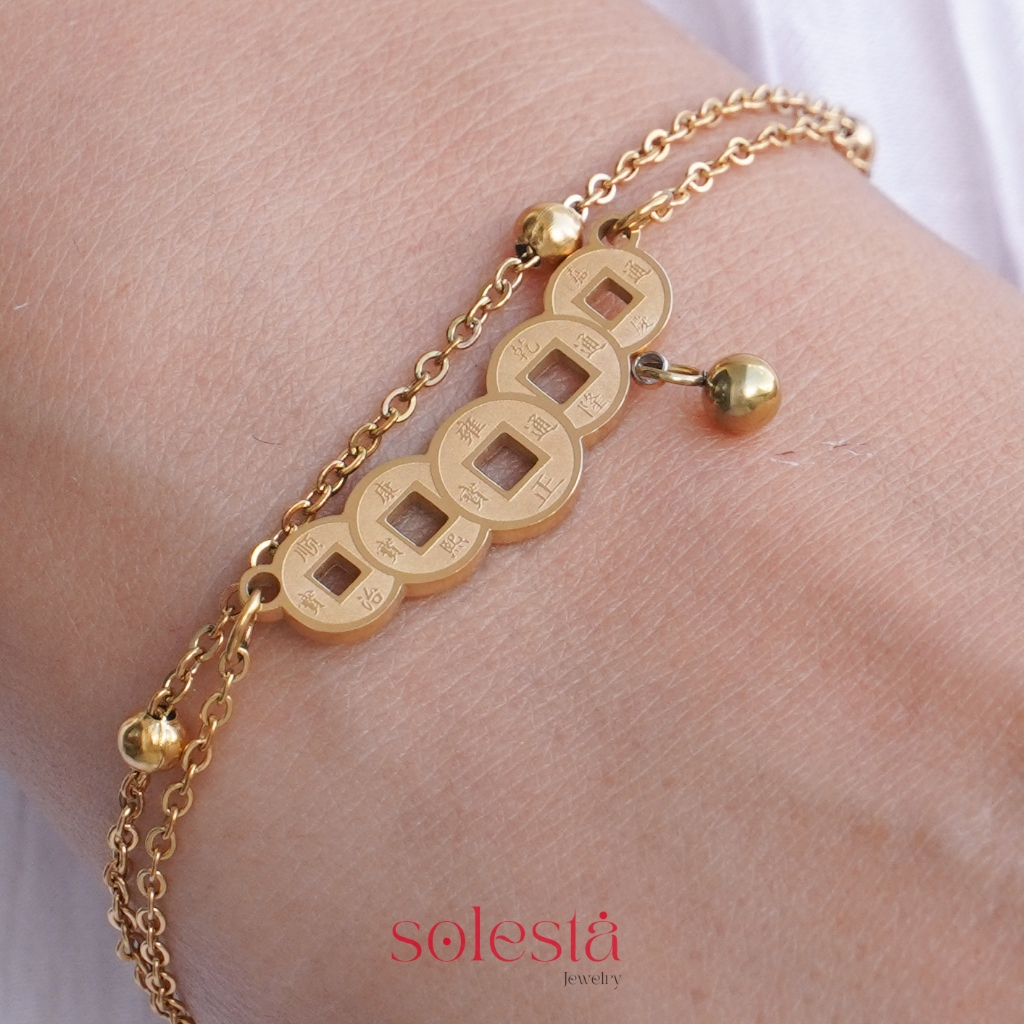 solesta | Gold Plated Stainless Steel Five Coins Feng Shui Bracelet