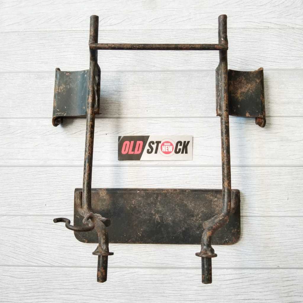 BRACKET BREKET DUDUKAN LAMPU PANGKON LAMPU DEPAN HONDA TIGER 2000 -NEW OLD STOCK-