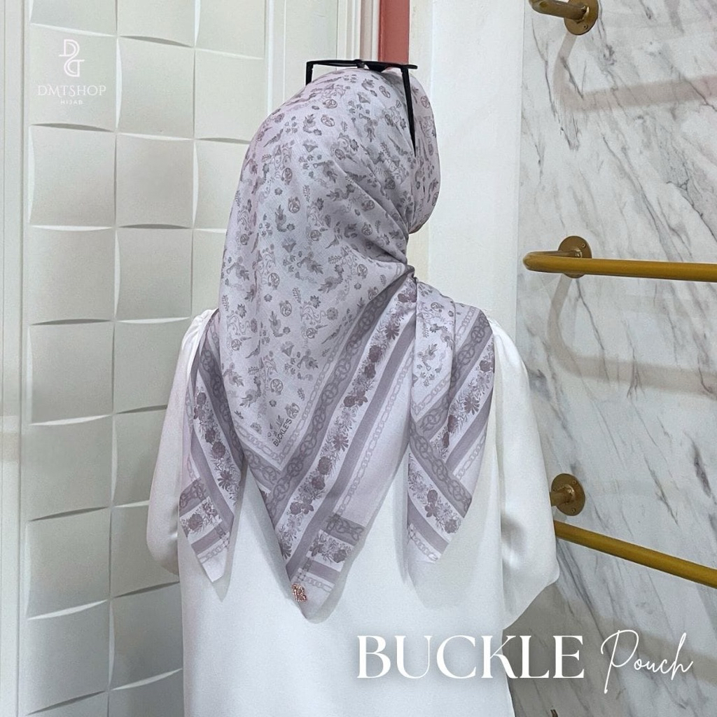 DISKON HIJAB BUCKLE MOTIF POUCH VOAL HIJAB SEGIEMPAT