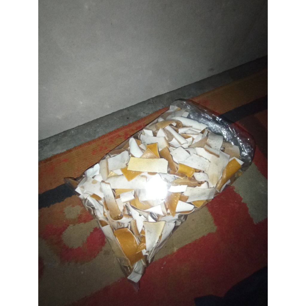 

Kerupuk Jengkol Mentah Jariang Asli Minang Sijunjung 500g