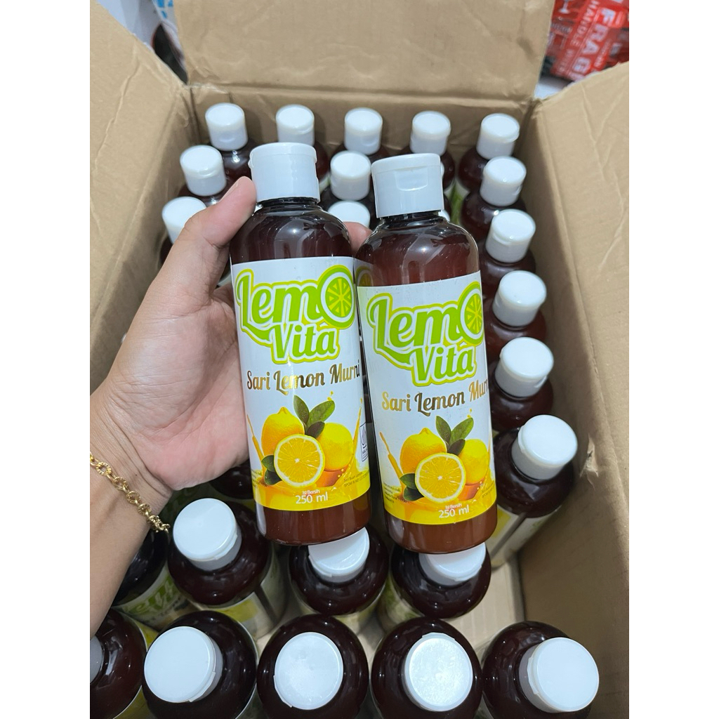 

BPOM Sari Lemon Lemovita 250ml / Sari Lemon Fresh Murni Jus Lemon