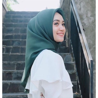 Fashion Shop HARGA TERMURAH JILBAB BELLA SQUARE SEGI EMPAT / HIJAB BELLA SQUARE TERBARU WARNA HIJAU 