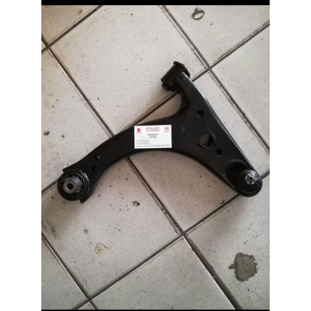 Lower arm KANAN Avanza,Xenia 2004-2011