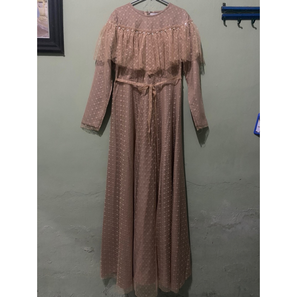 Preloved Dress by Pradiste free hijab