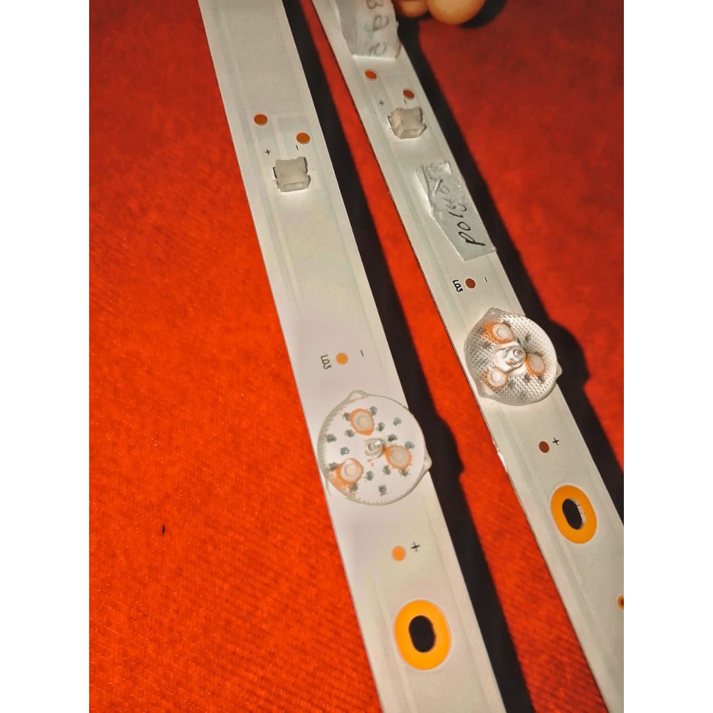 BACKLIGHT TV POLYTRON 32B8951