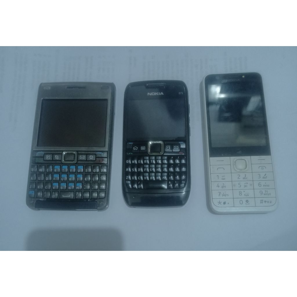 bahan minus Nokia E71,Nokia e61 dan 101
