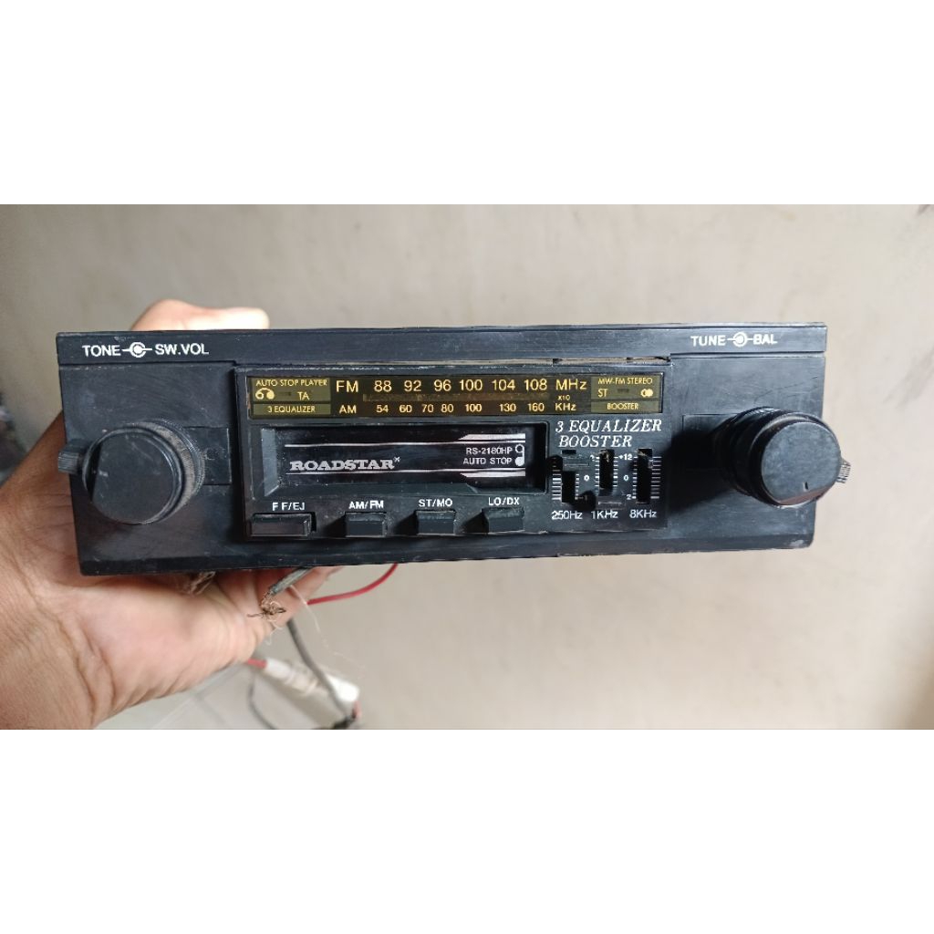 tape mobil jadul roadstar era 80