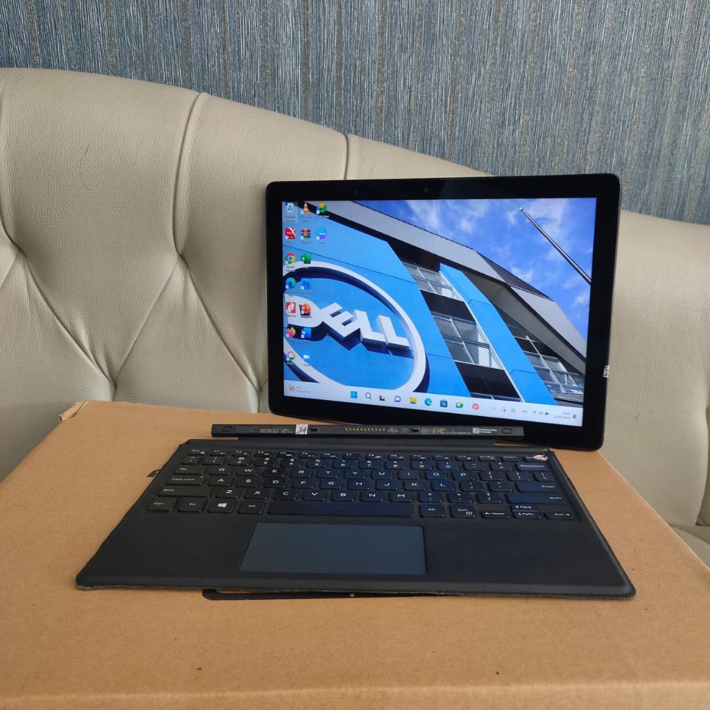 Laptop Dell Latitude 5290, 2-in-1 Cor i5-8250U Ram 16Gb/SSD 512Gb LCD Bisa Dilepas Jadi Tablet Touch