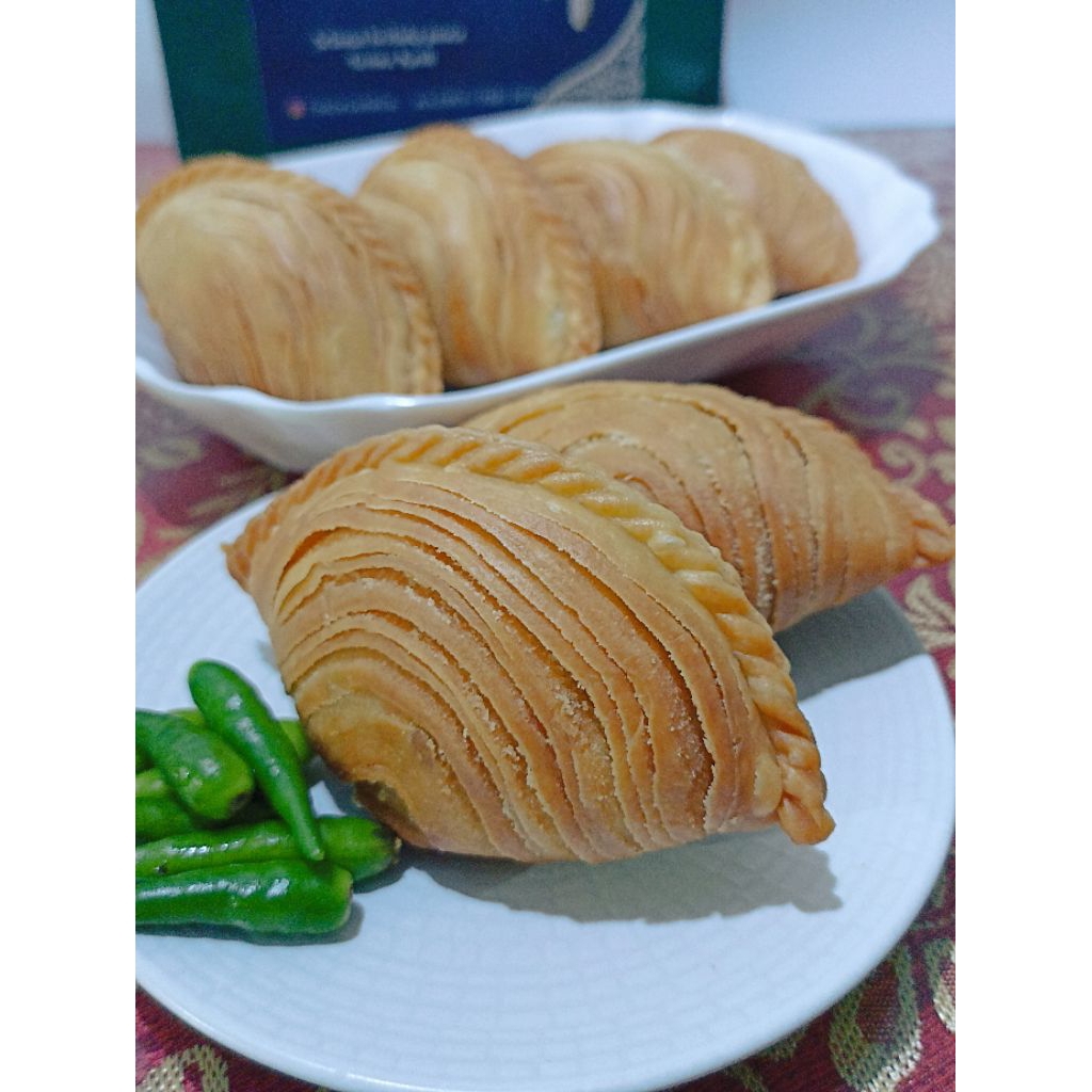 

Pastel PuffBie Ayam